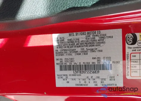 2005 Ford Mustang Gt Deluxe/Gt Premium из США, поврежденный, VIN 1ZVFT82H755256839